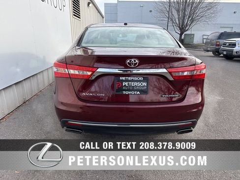 Used 2017 Toyota Avalon Touring w/ Preferred Accessory Package image 4