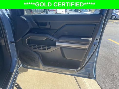 Certified 2025 Toyota 4Runner SR5 AWD/4WD image 39