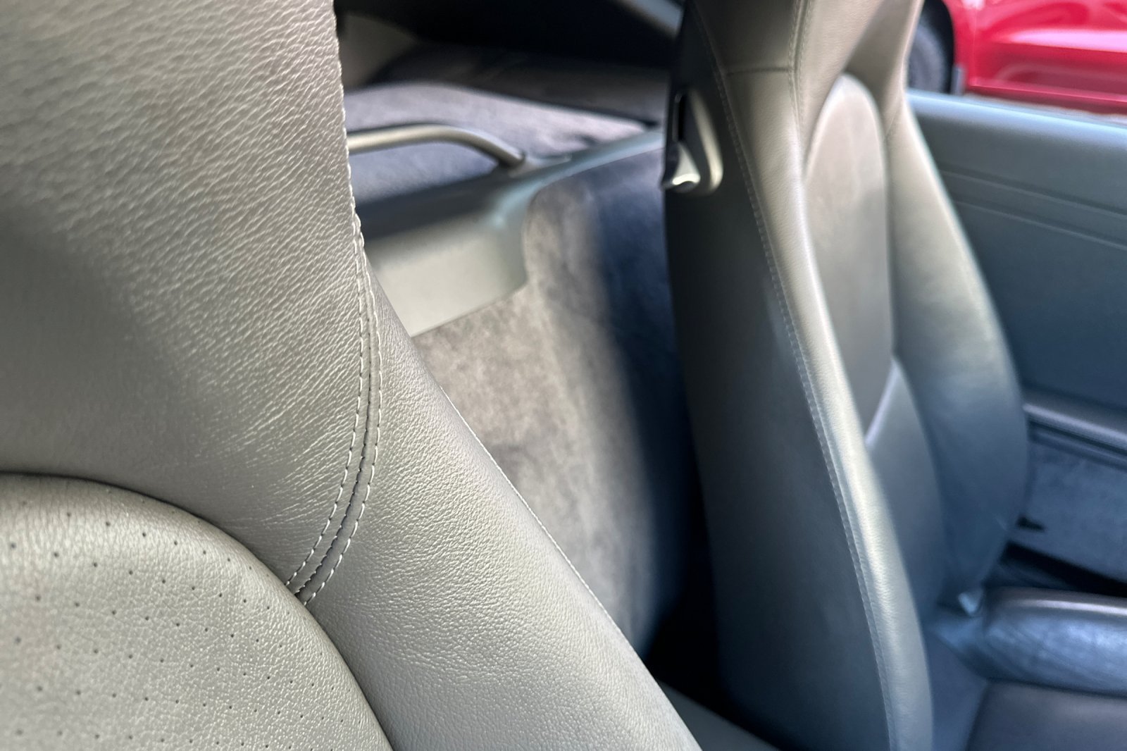 Used 2007 Porsche Cayman S RWD image 17