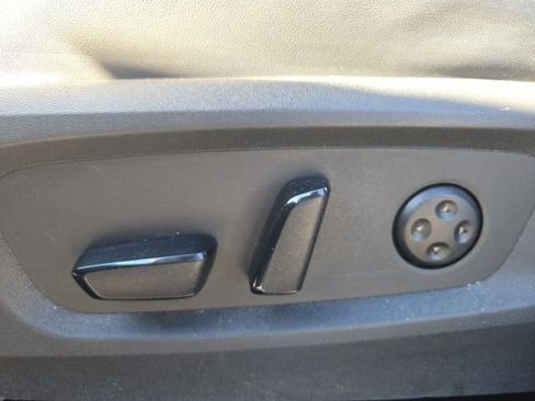 Used 2023 INFINITI QX60 Luxe image 25