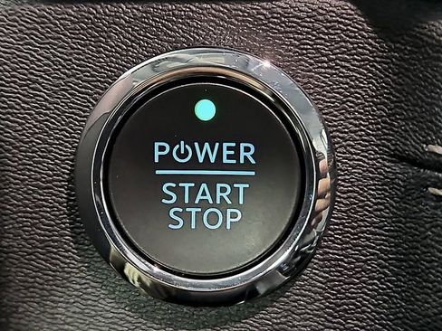 New 2025 Ford F150 Lightning Flash AWD/4WD image 21