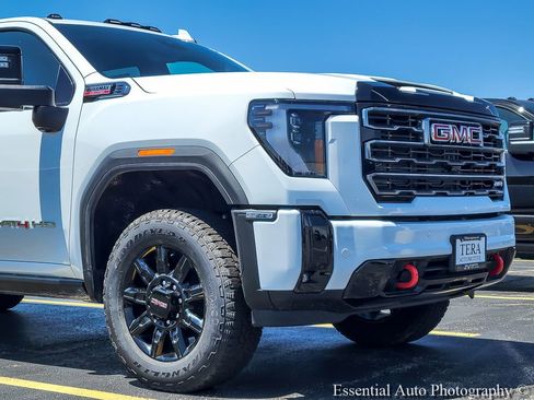 New 2026 GMC Sierra 2500 AT4 w/ AT4 Premium Plus Package AWD/4WD image 2