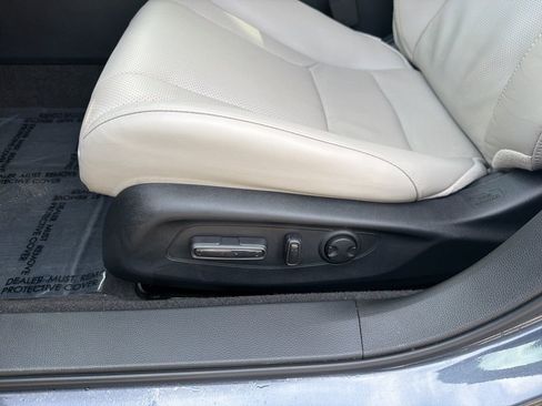 Used 2025 Honda Accord Touring image 14