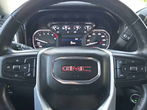 Used 2021 GMC Sierra 1500 SLT w/ X31 Off-Road Package AWD/4WD image 22