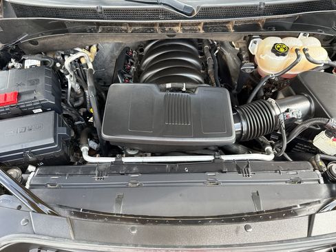 Used 2023 GMC Yukon Denali w/ LPO, Floor Liner Package AWD/4WD image 18