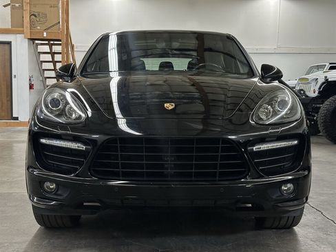 Used 2013 Porsche Cayenne GTS AWD/4WD image 7