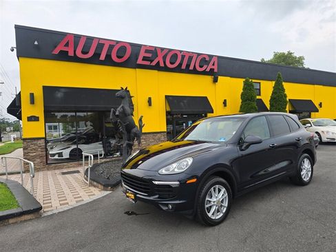 Used 2016 Porsche Cayenne AWD/4WD image 1