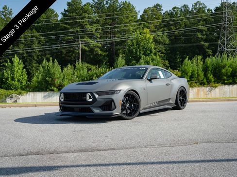 New 2026 Ford Mustang GT Premium w/ GT Performance Package RWD image 1