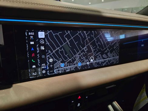 New 2026 Porsche Macan 4 Electric image 29