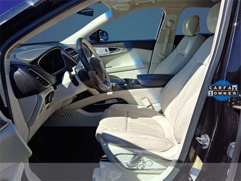 Used 2019 Lincoln Nautilus Black Label image 7