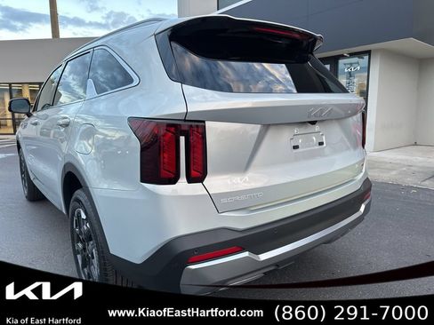 New 2026 Kia Sorento S AWD/4WD image 9