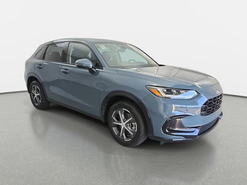 Certified 2024 Honda HR-V EX-L image 3