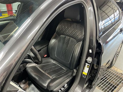 Used 2019 BMW M550i xDrive image 20