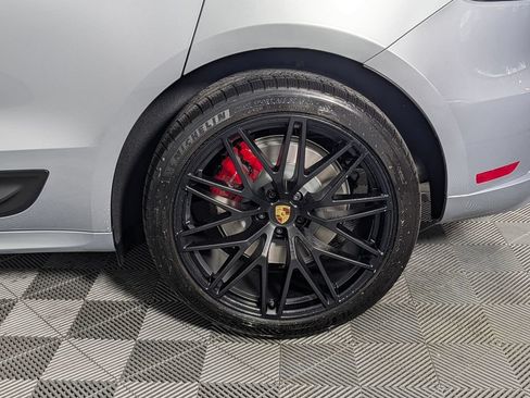 New 2026 Porsche Macan GTS AWD/4WD image 12