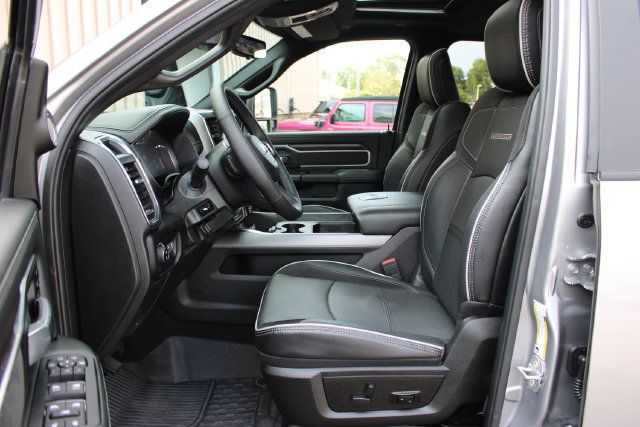 Used 2025 RAM 2500 Laramie AWD/4WD image 18