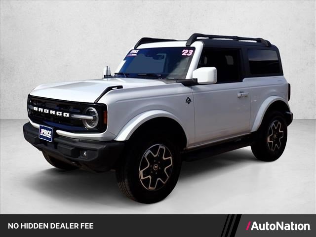 Certified 2023 Ford Bronco Outer Banks AWD/4WD image 1