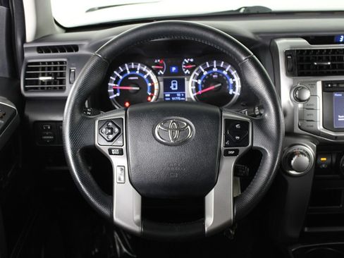 Used 2017 Toyota 4Runner SR5 RWD image 20