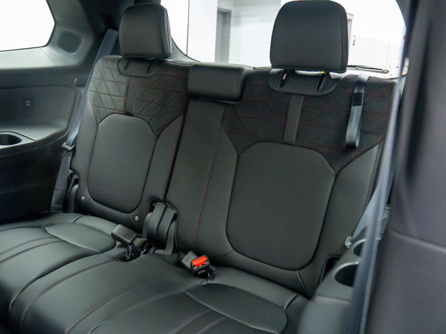 New 2026 Honda Pilot Black Edition image 21