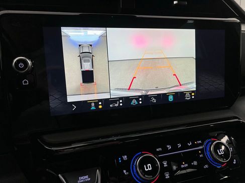 Used 2022 GMC Sierra 1500 AT4X image 40