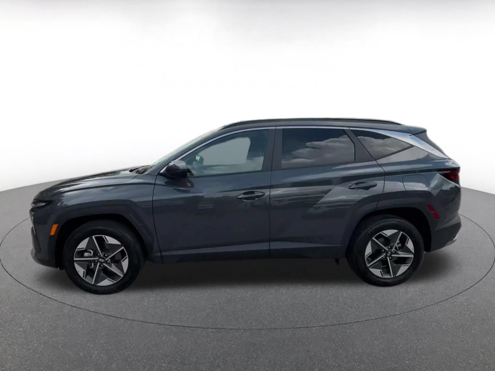 Used 2026 Hyundai Tucson SEL Plus AWD/4WD image 8