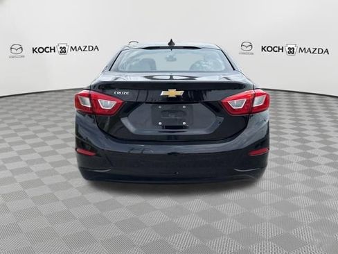 Used 2019 Chevrolet Cruze LS w/ LS Convenience Package image 6