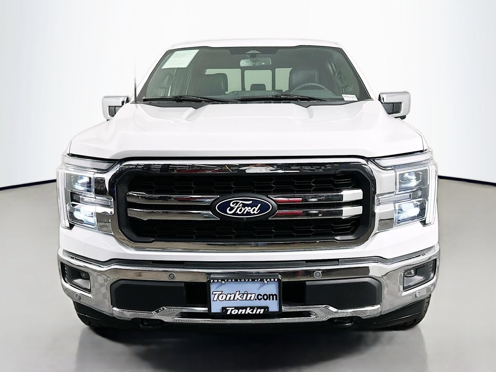 Used 2025 Ford F150 Lariat w/ Equipment Group 501A Mid AWD/4WD image 2
