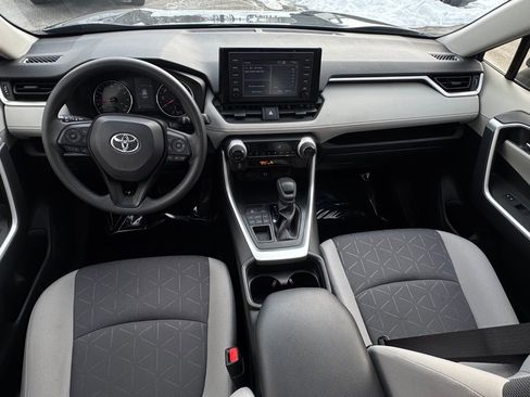 Used 2019 Toyota RAV4 XLE w/ All Weather Liner Package image 16