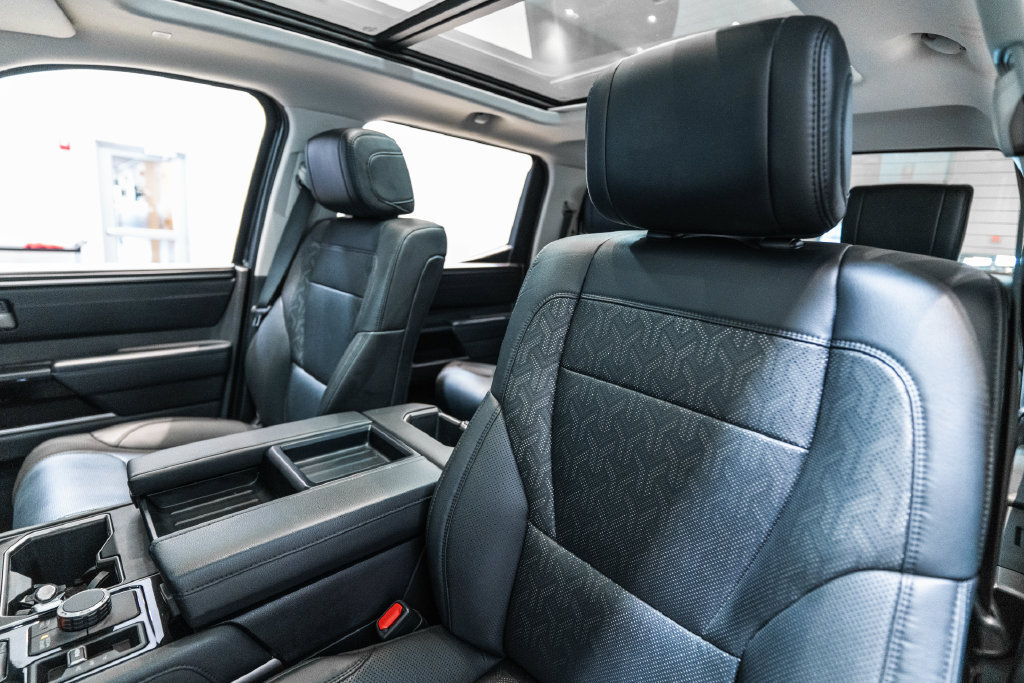 Certified 2024 Toyota Tundra Limited AWD/4WD image 6