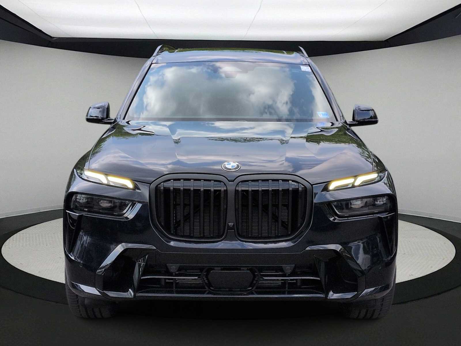 Used 2027 BMW X7 xDrive40i w/ Executive Package AWD/4WD image 3