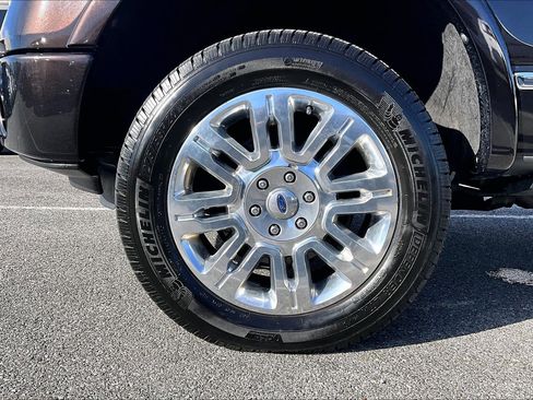 Used 2013 Ford F150 Platinum image 9