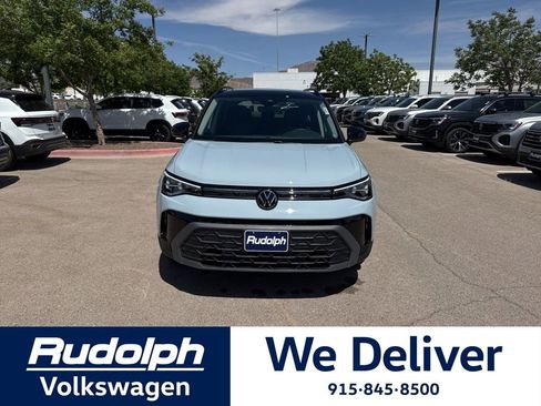 New 2026 Volkswagen Taos SE FWD image 8