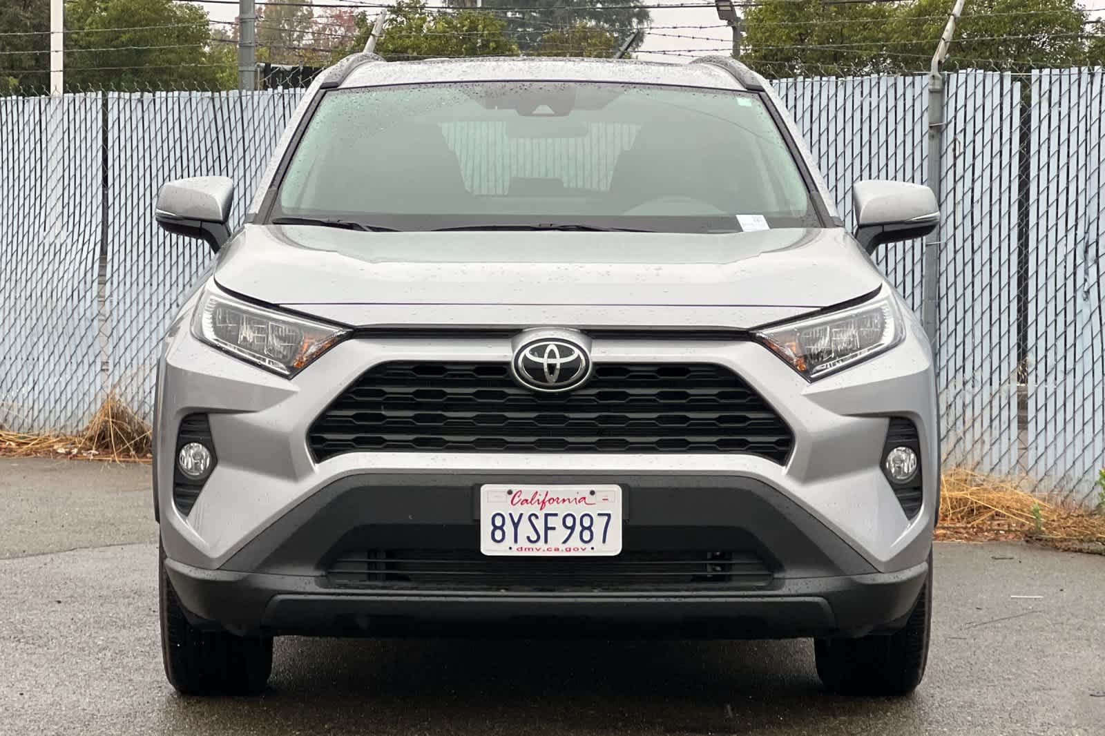 Used 2021 Toyota RAV4 XLE w/ Convenience Package AWD/4WD image 8