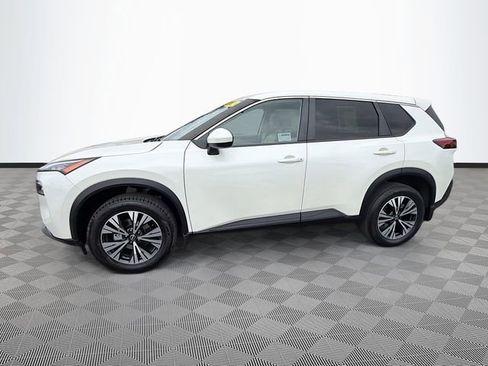 Used 2023 Nissan Rogue SV FWD image 4