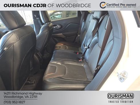 Used 2022 Jeep Cherokee Latitude Lux w/ Sun & Sound Group AWD/4WD image 7