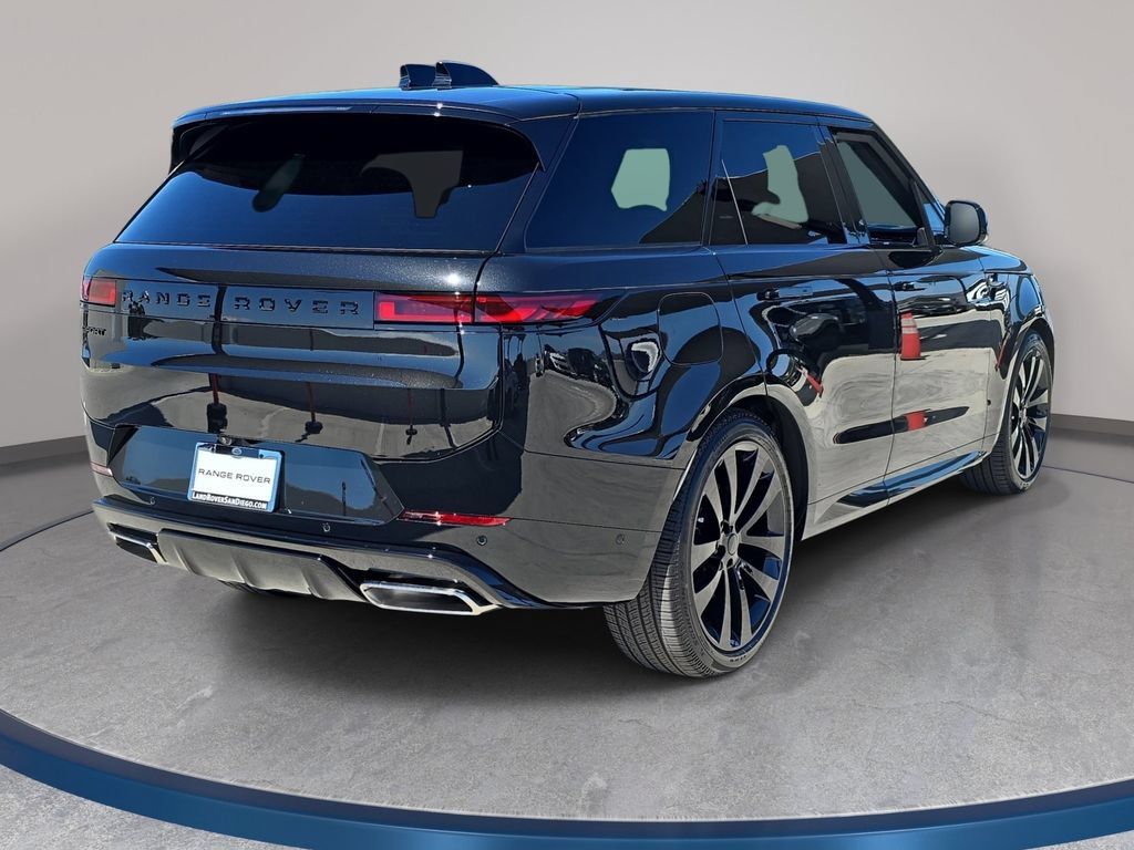 New 2026 Land Rover Range Rover Sport Dynamic SE AWD/4WD image 5