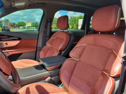 Used 2024 Lincoln Nautilus Black Label w/ Jet Appearance Package (87T) AWD/4WD image 23