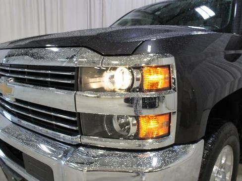 Used 2015 Chevrolet Silverado 2500 LT w/ LT Convenience Package AWD/4WD image 30