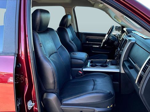 Used 2018 RAM 2500 Laramie w/ Convenience Group image 7