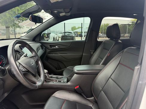 Used 2022 Chevrolet Equinox RS w/ RS Leather Package image 10