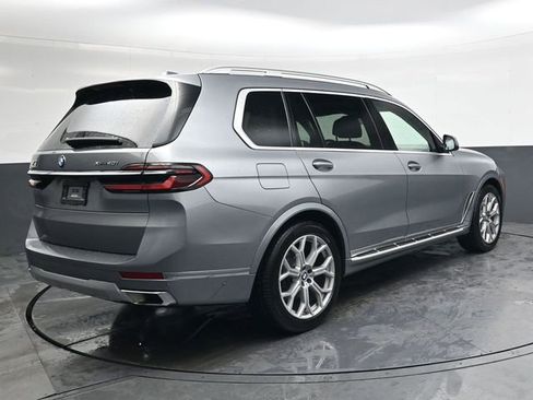 Used 2024 BMW X7 xDrive40i AWD/4WD image 4