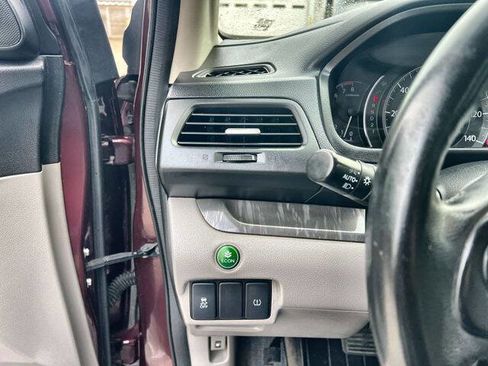 Used 2014 Honda CR-V EX-L image 16