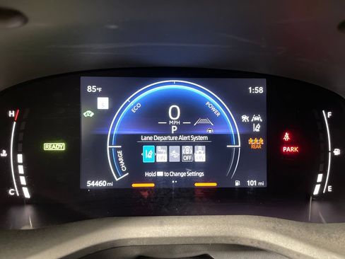 Used 2025 Toyota Camry LE FWD image 18