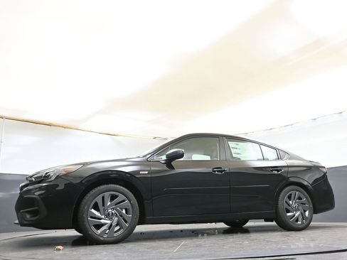 Used 2025 Subaru Legacy Sport image 31