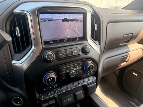 Used 2021 Chevrolet Silverado 1500 LTZ AWD/4WD image 10