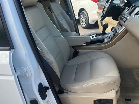 Used 2012 Land Rover Range Rover Sport HSE AWD/4WD image 37