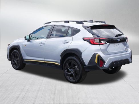Used 2025 Subaru Crosstrek 2.5i Sport AWD/4WD image 5
