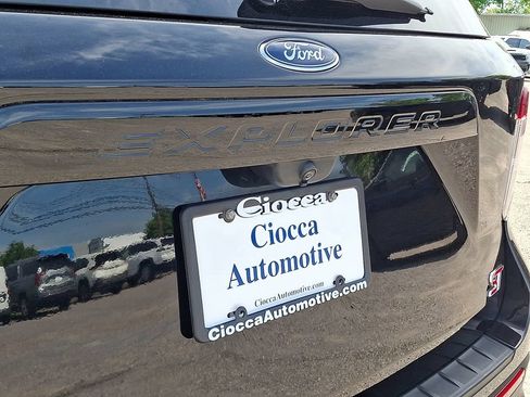Used 2022 Ford Explorer ST w/ Equipment Group 401A AWD/4WD image 34