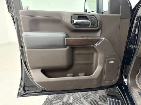 Used 2023 GMC Sierra 2500 Denali w/ Denali Ultimate Package AWD/4WD image 11