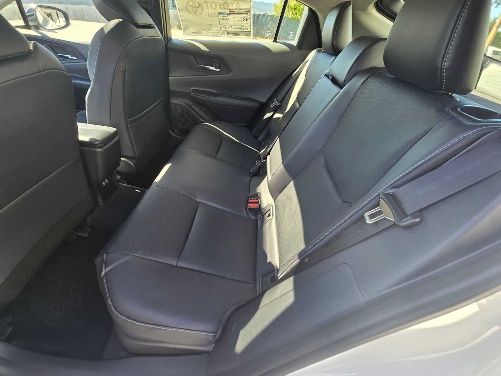 New 2027 Toyota Prius Limited AWD/4WD image 17
