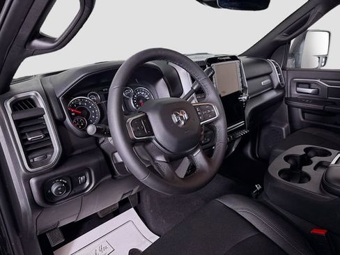 Used 2025 RAM 2500 Big Horn image 9